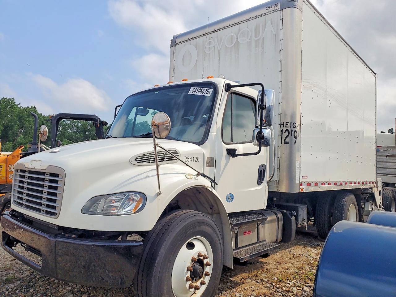 Freightliner M2 106 Medium Duty