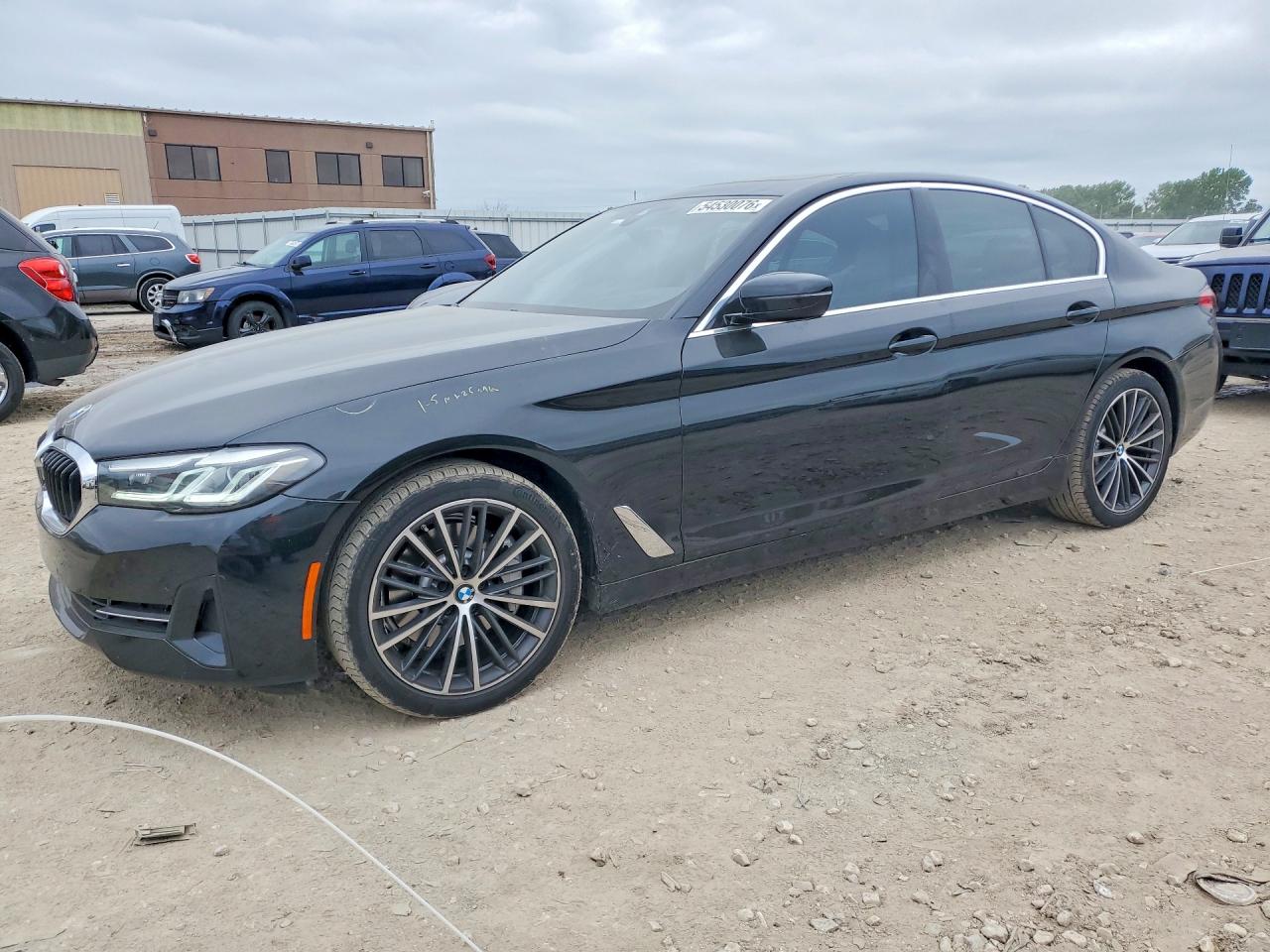 Salvage BMW 5 Series Image