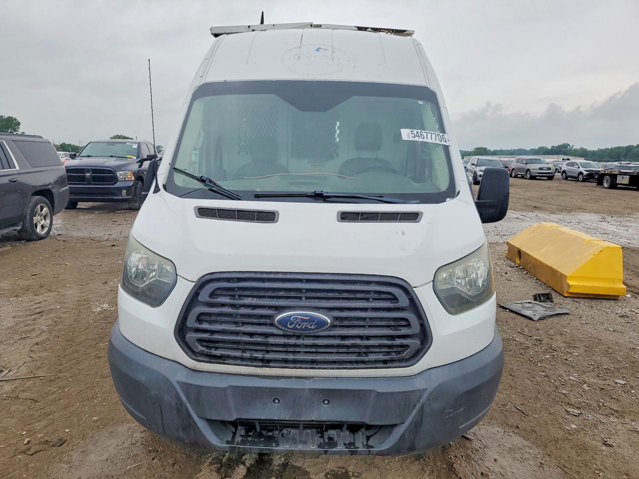 Ford Transit T-350