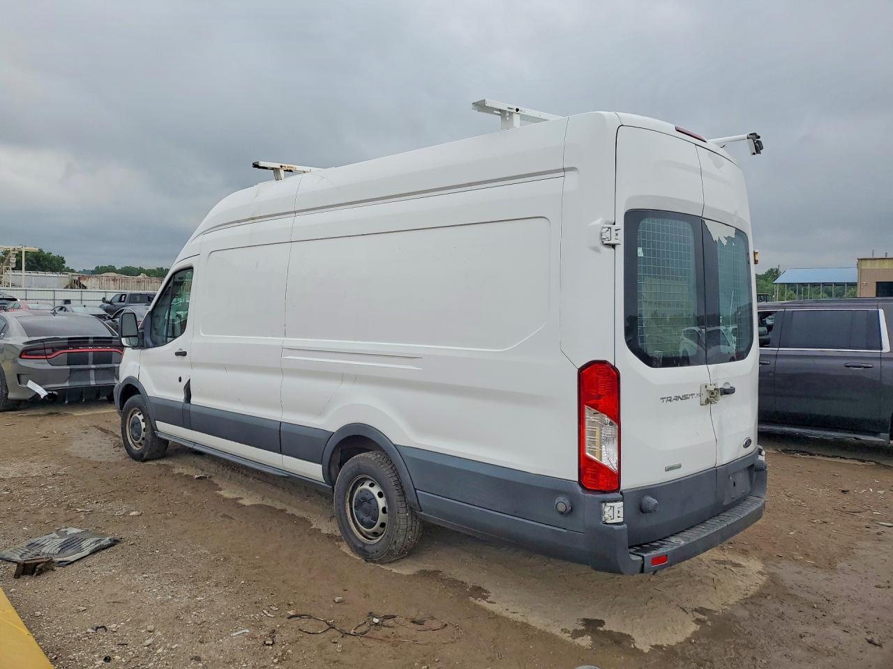 Ford Transit T-350