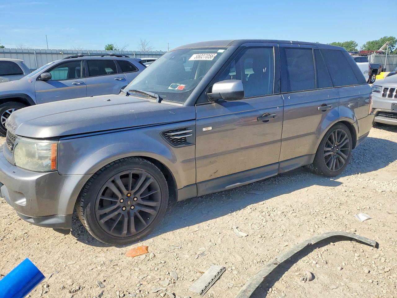 Salvage Land Rover Range Rover Image