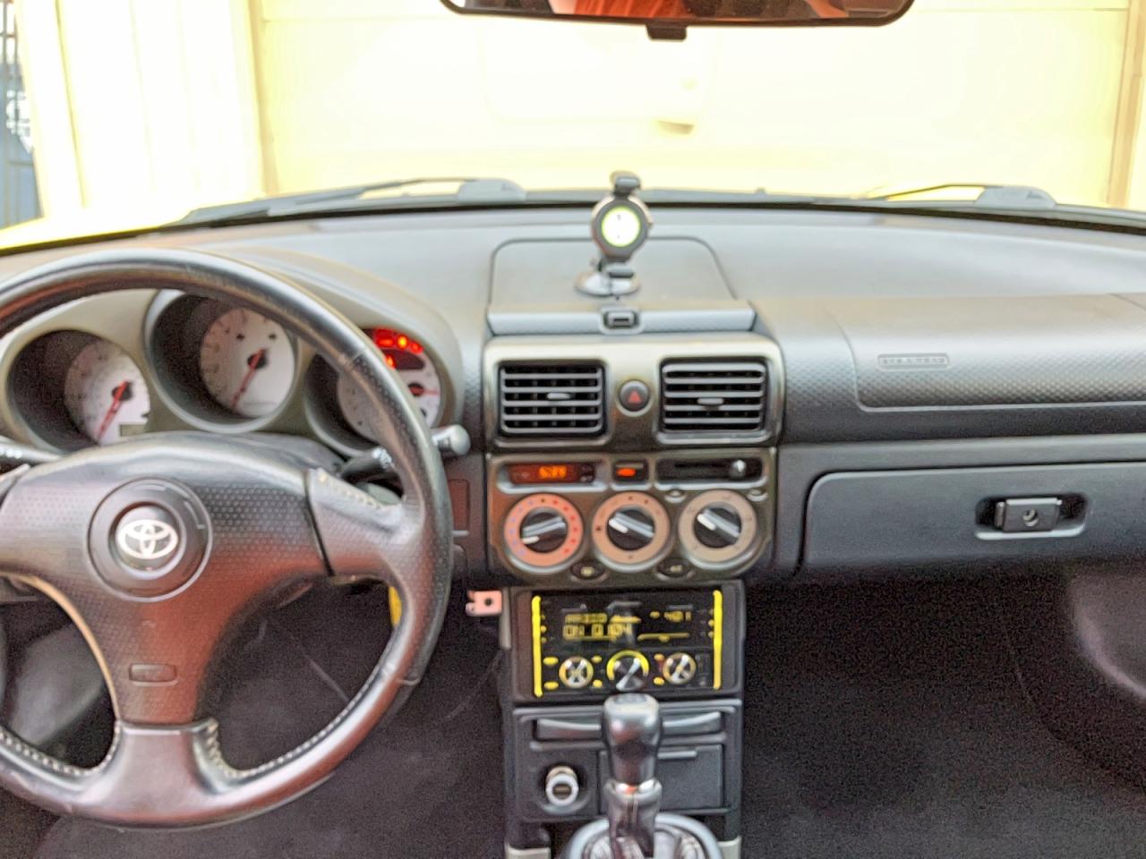 Toyota MR2 Spyder