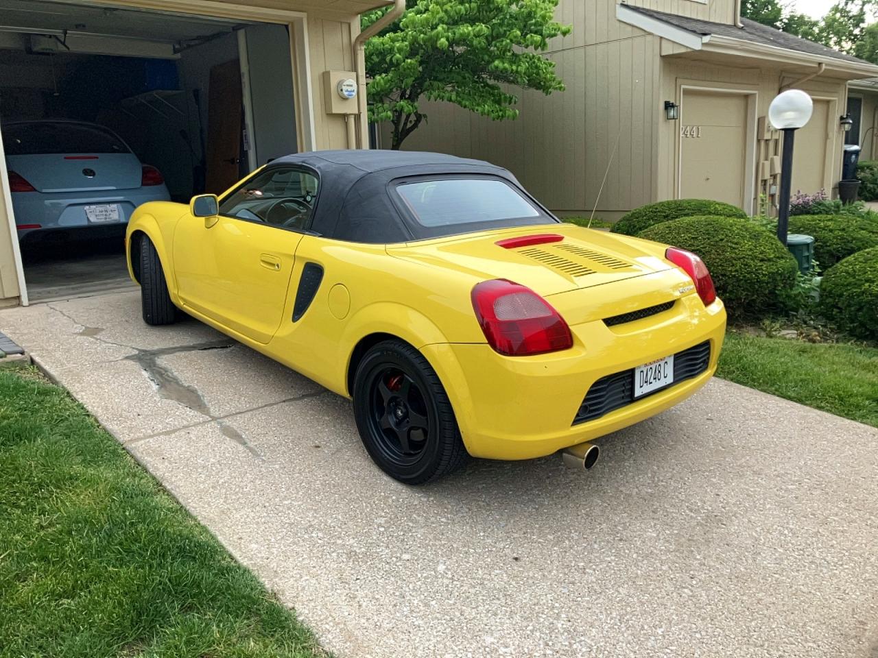 Toyota MR2 Spyder