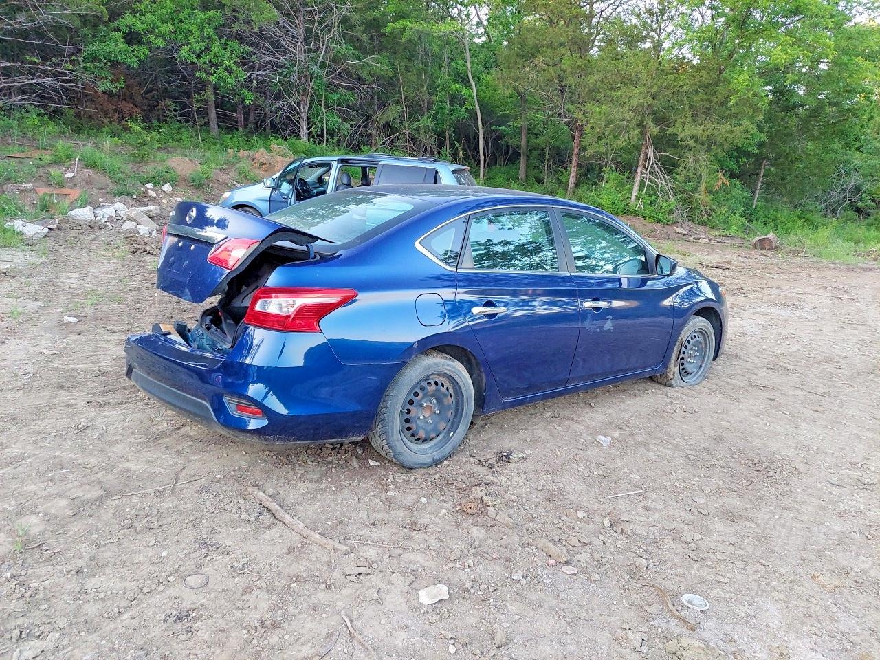 Nissan Sentra S