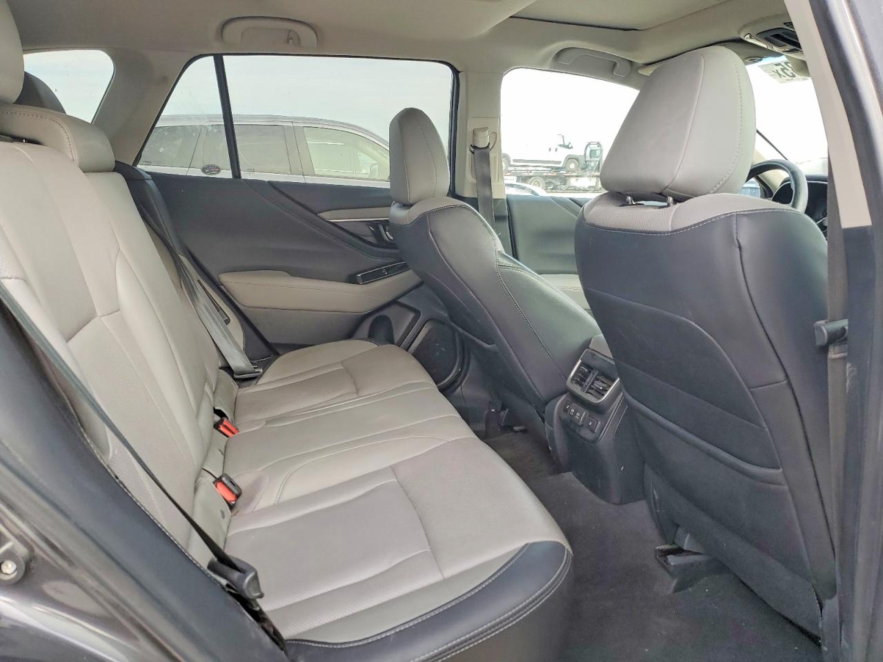 Subaru Outback Limited
