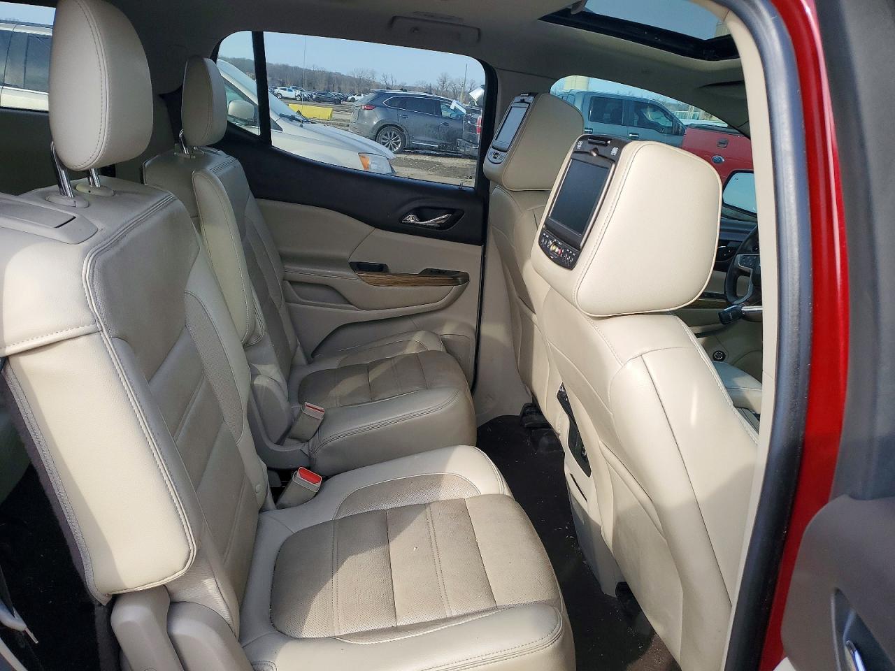 GMC Acadia Denali
