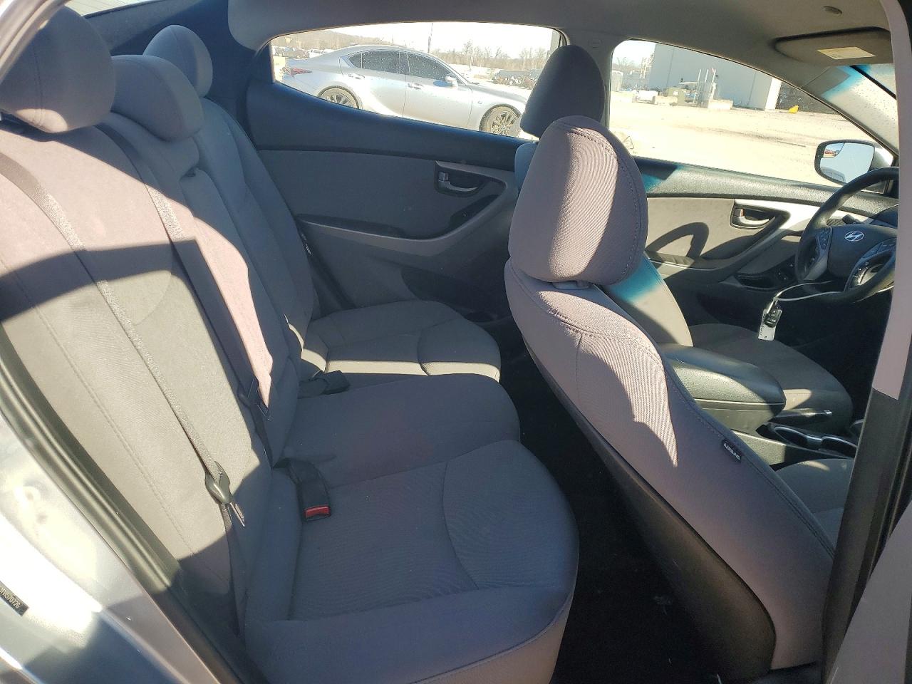 Hyundai ELANTRA Se