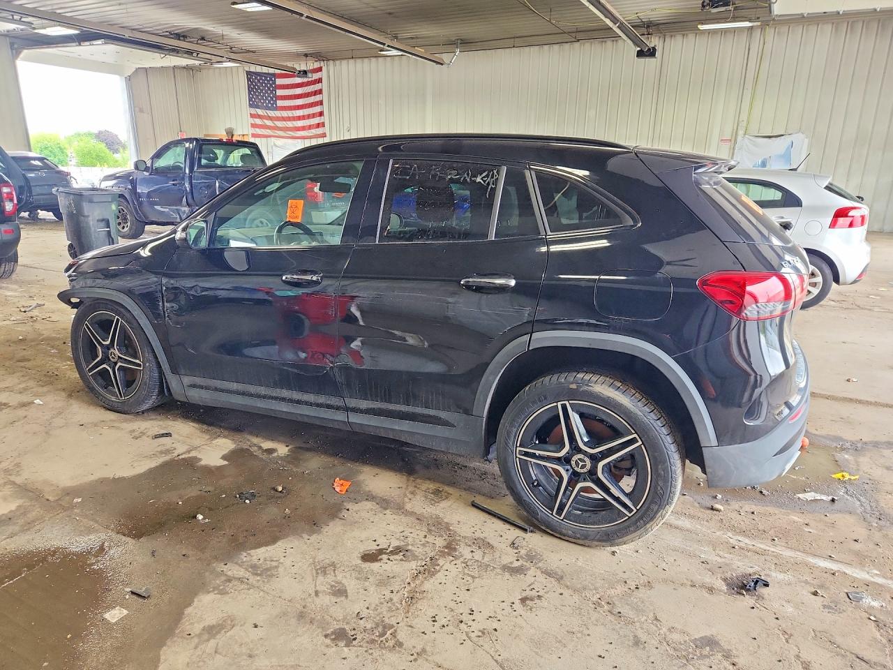 Mercedes-Benz GLA 250 4matic