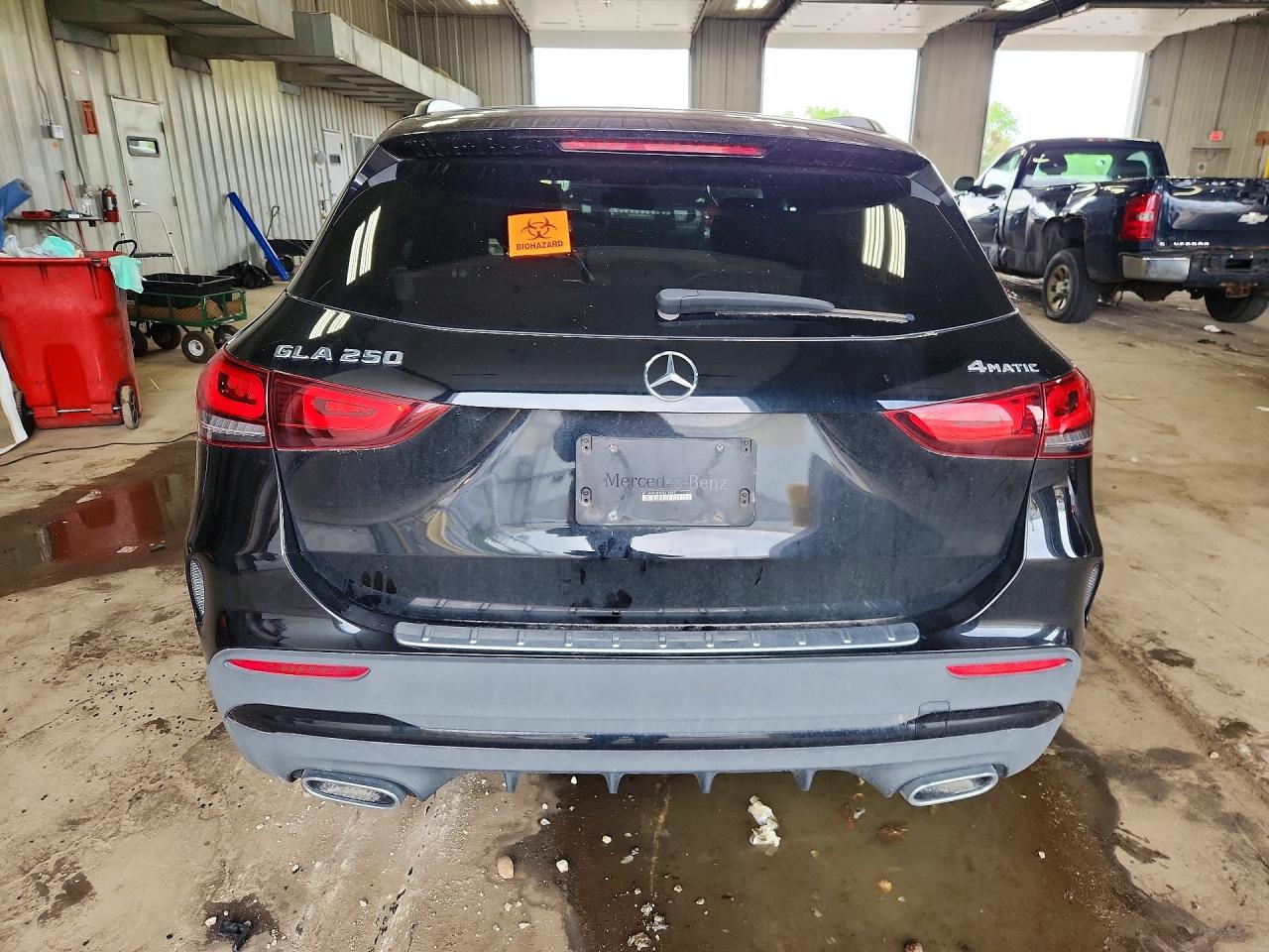 Mercedes-Benz GLA 250 4matic