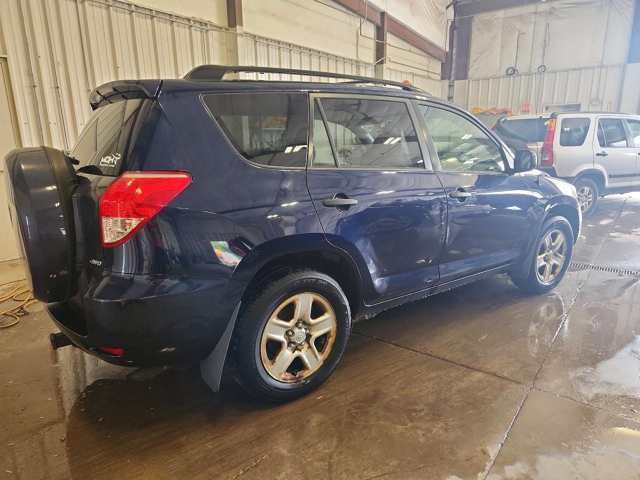 Toyota RAV4 Base