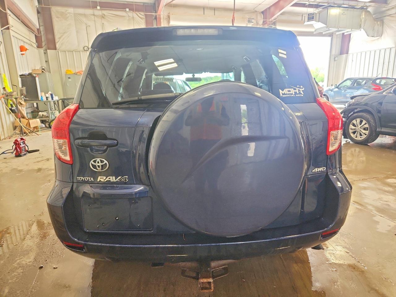 Toyota RAV4 Base