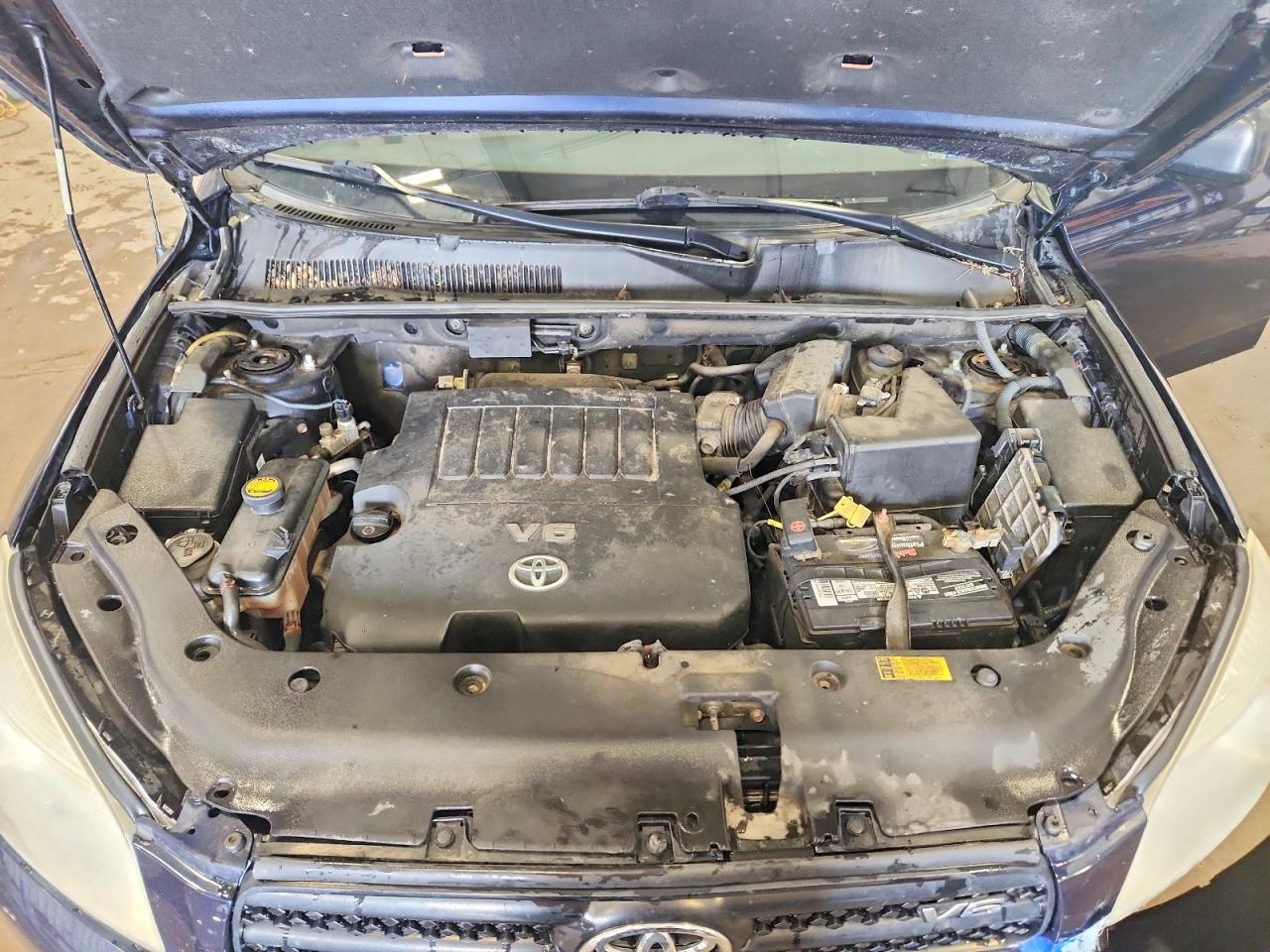 Toyota RAV4 Base