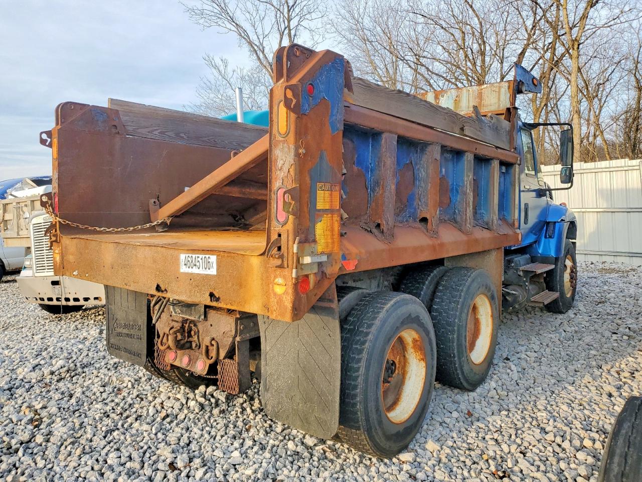 International 7000 7400