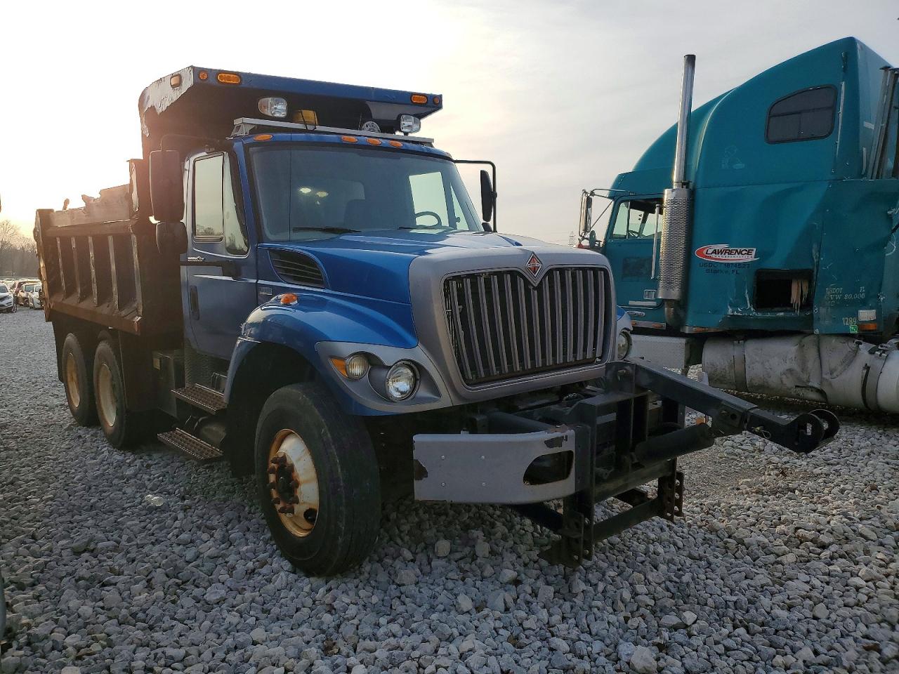 Salvage International 7000 Image