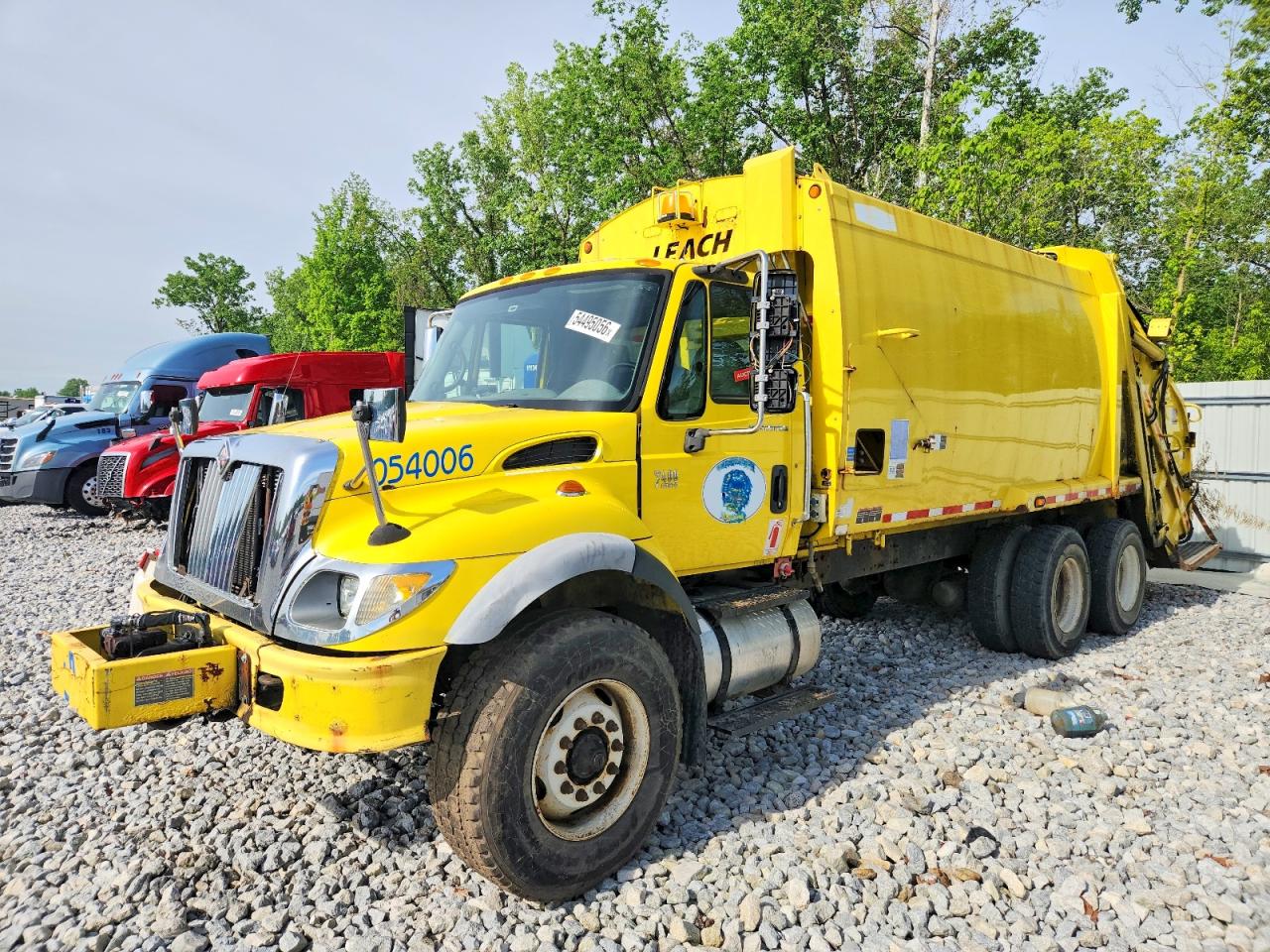 International 7000 7400