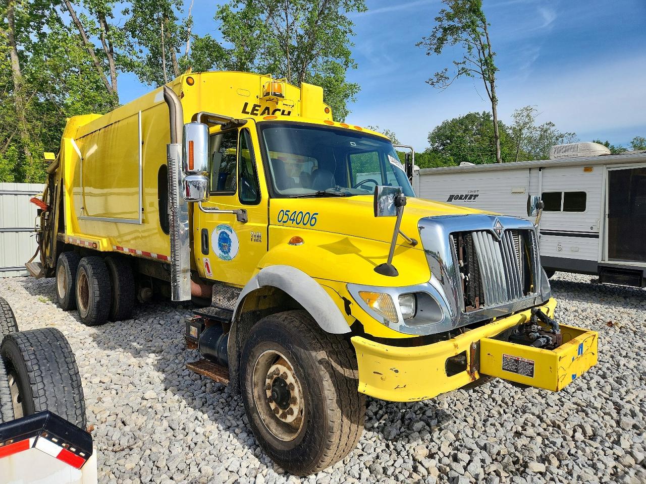 Salvage International 7000 Image