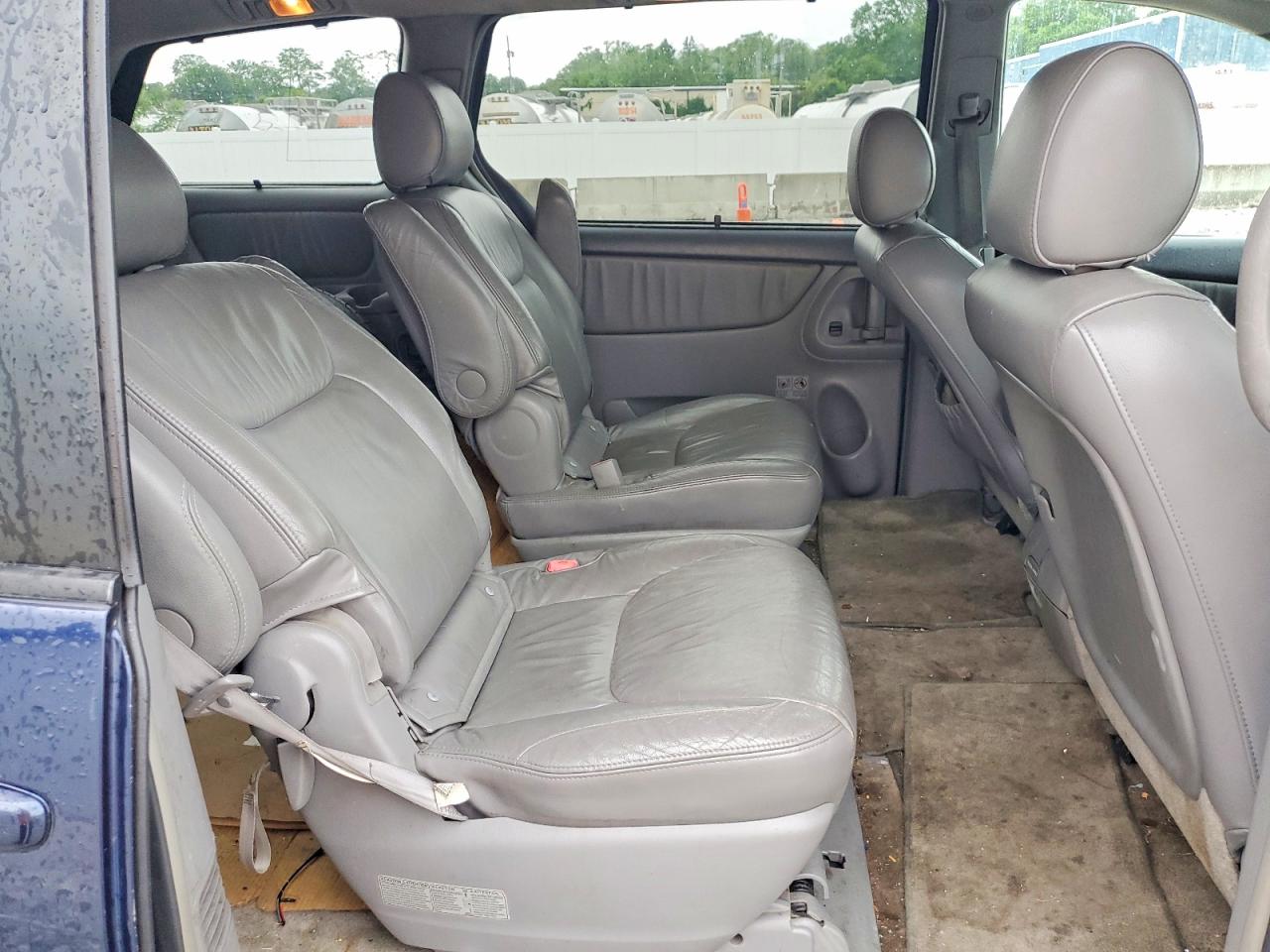 Toyota Sienna Xle Limited 7-passenger