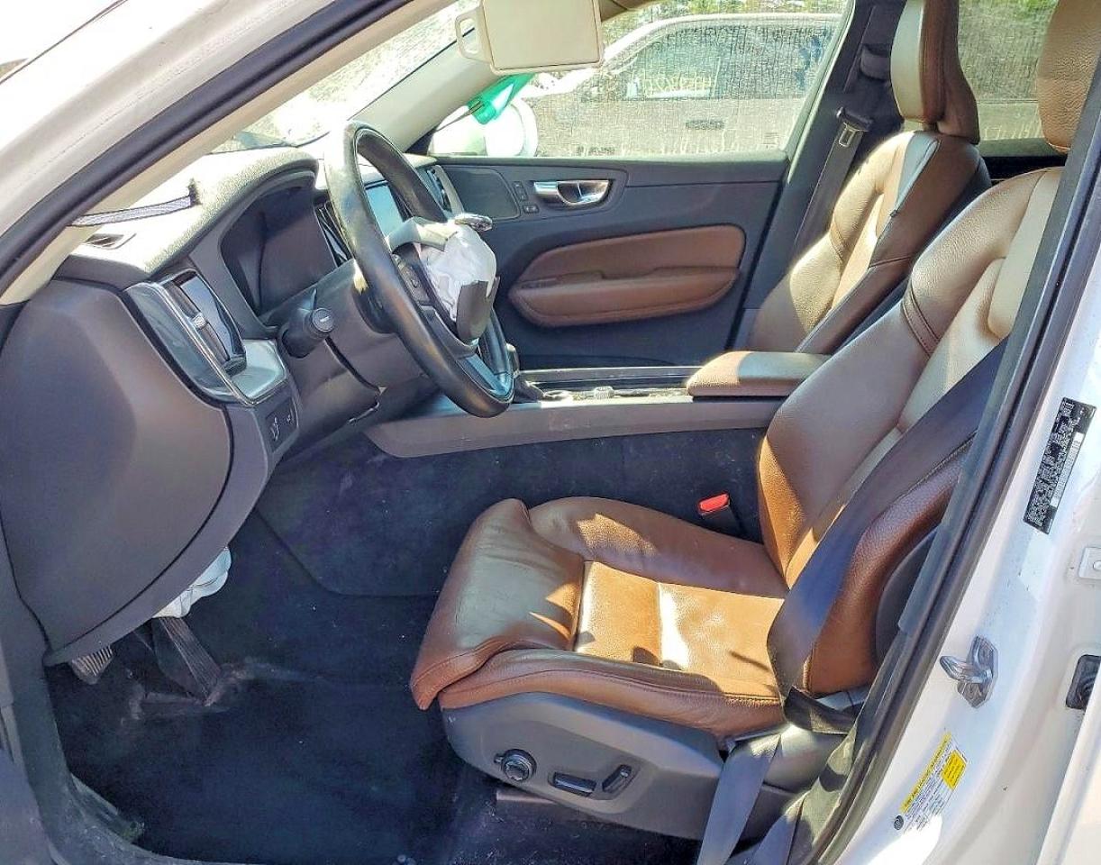Volvo XC60 T5