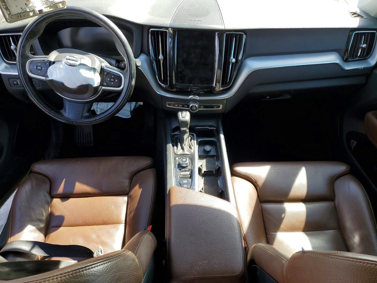 Volvo XC60 T5