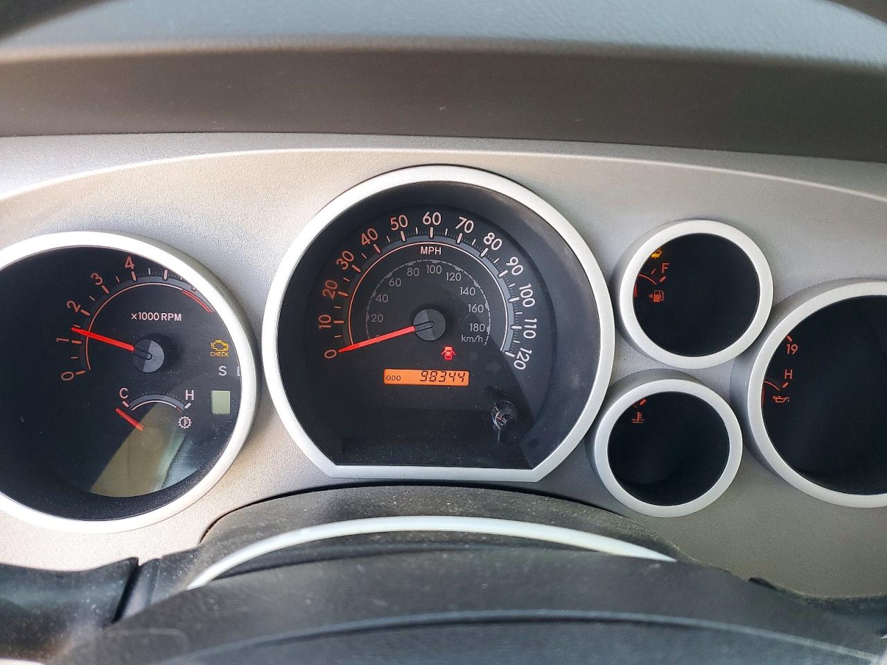 Toyota Tundra Sr5