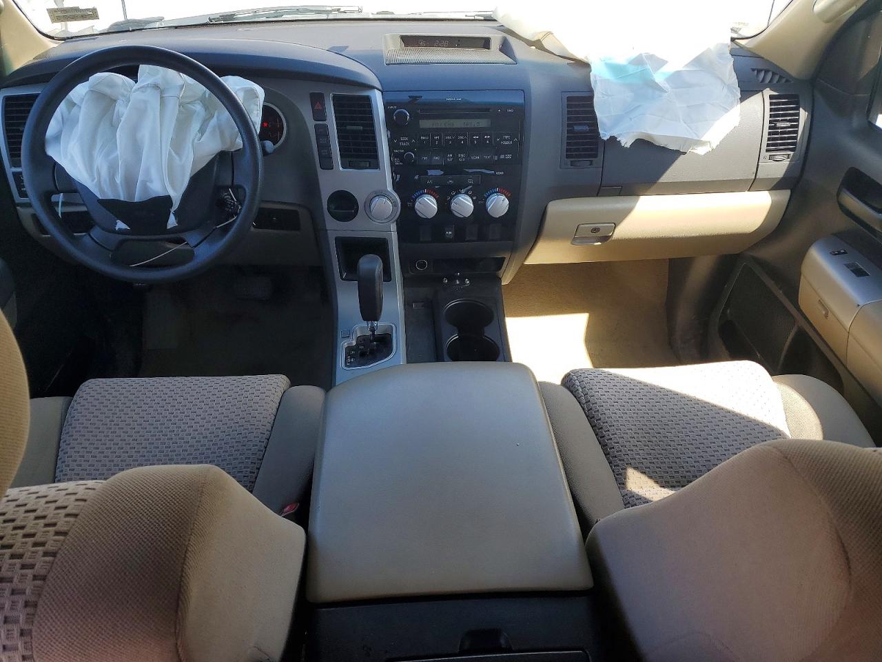 Toyota Tundra Sr5
