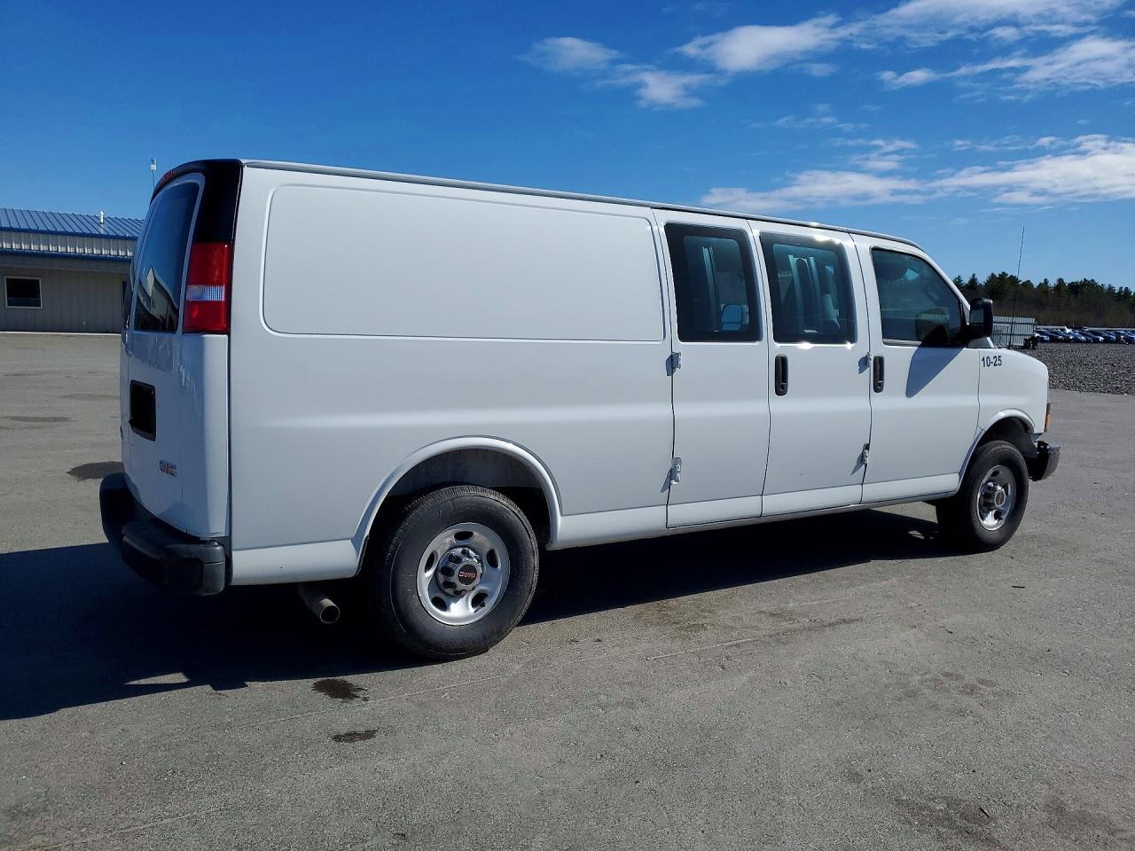GMC Savana G3500