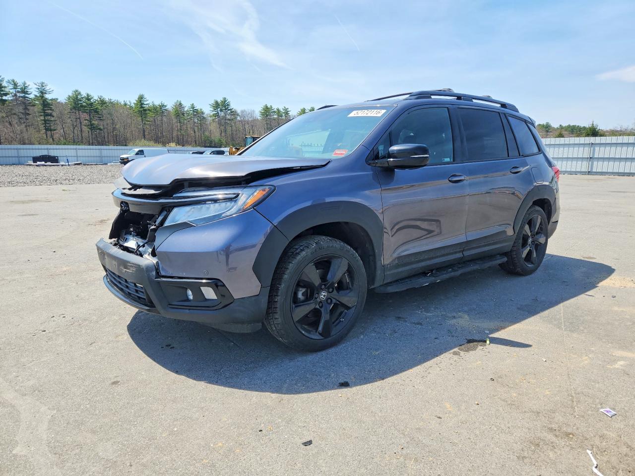 Salvage Honda Passport Image