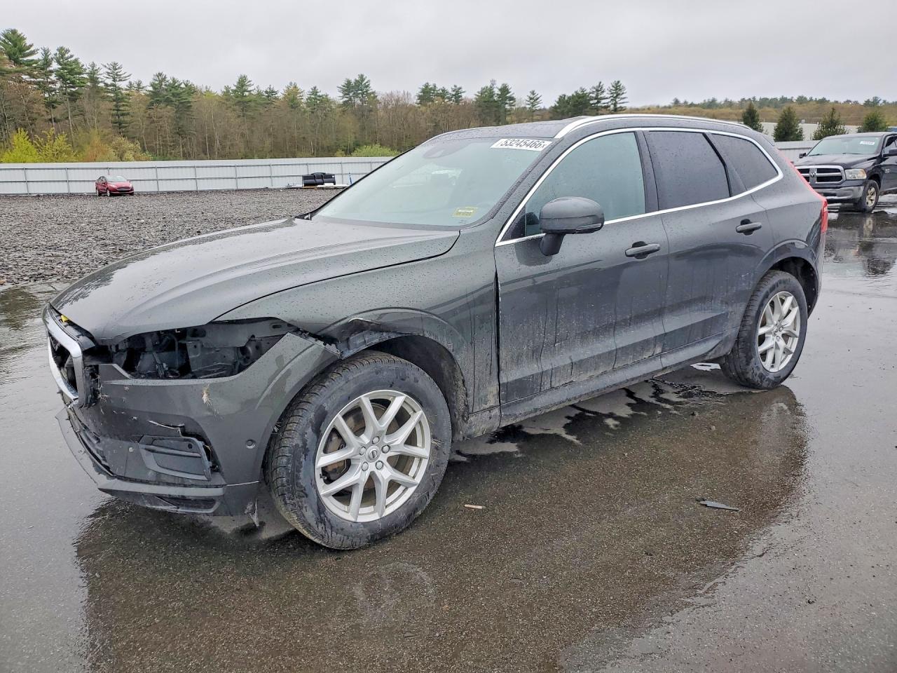 Salvage Volvo XC60 Image