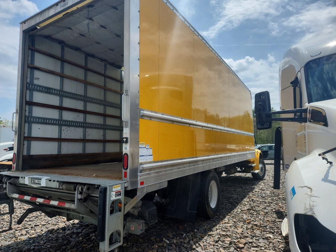 Freightliner M2 106 Medium Duty