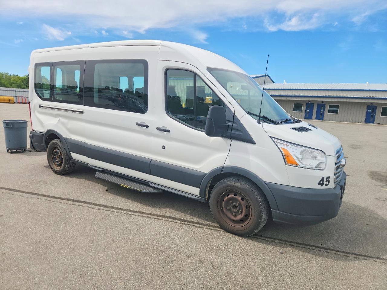 Ford Transit T-350