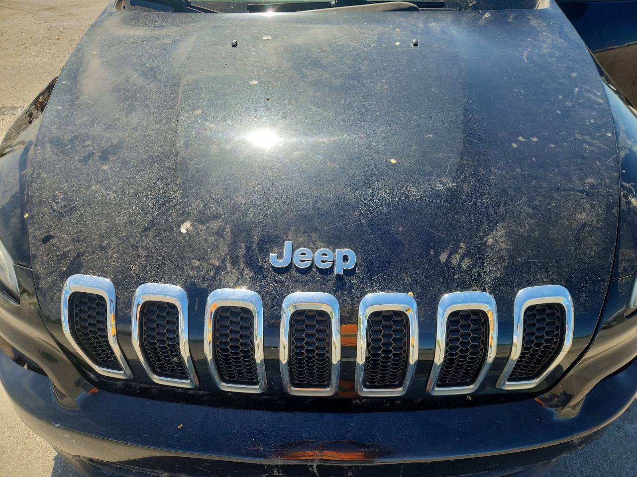 Jeep Cherokee Sport