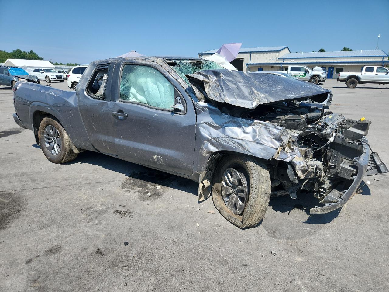 Nissan Frontier S