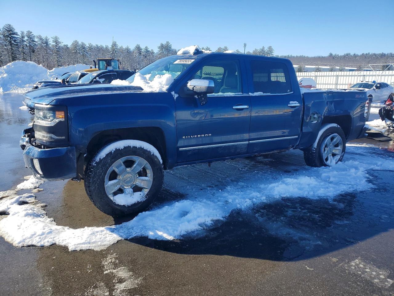 Salvage Chevrolet Silverado Image