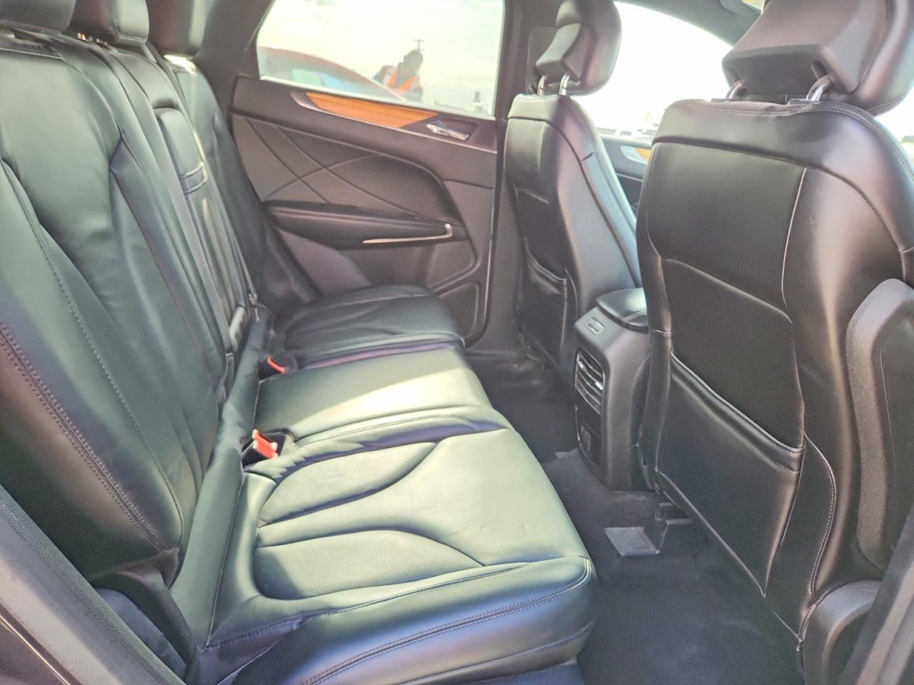 Lincoln MKZ