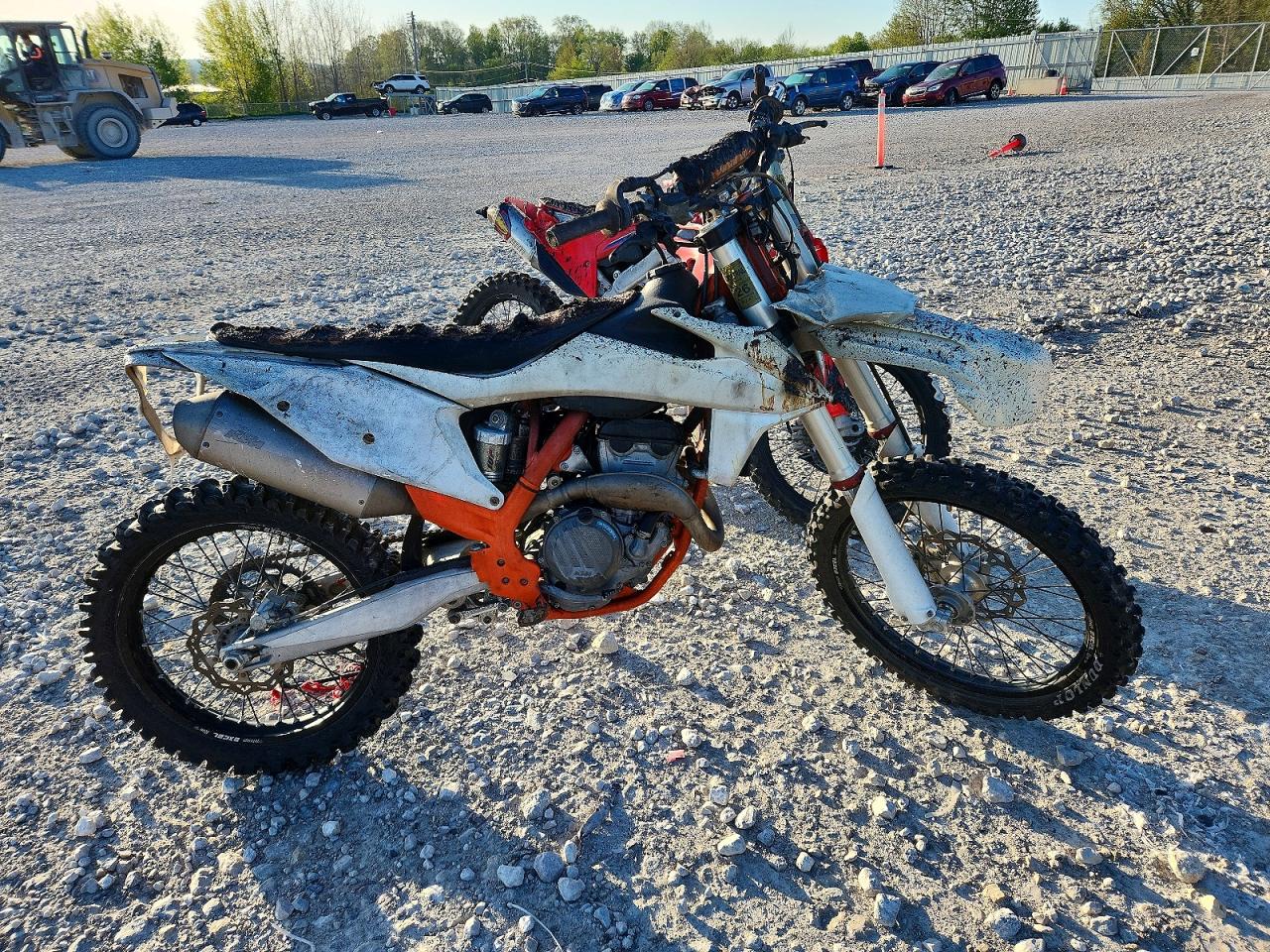 Salvage KTM Motorcycle Image