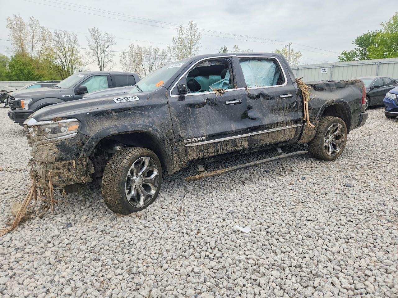 Salvage Ram 1500 Image