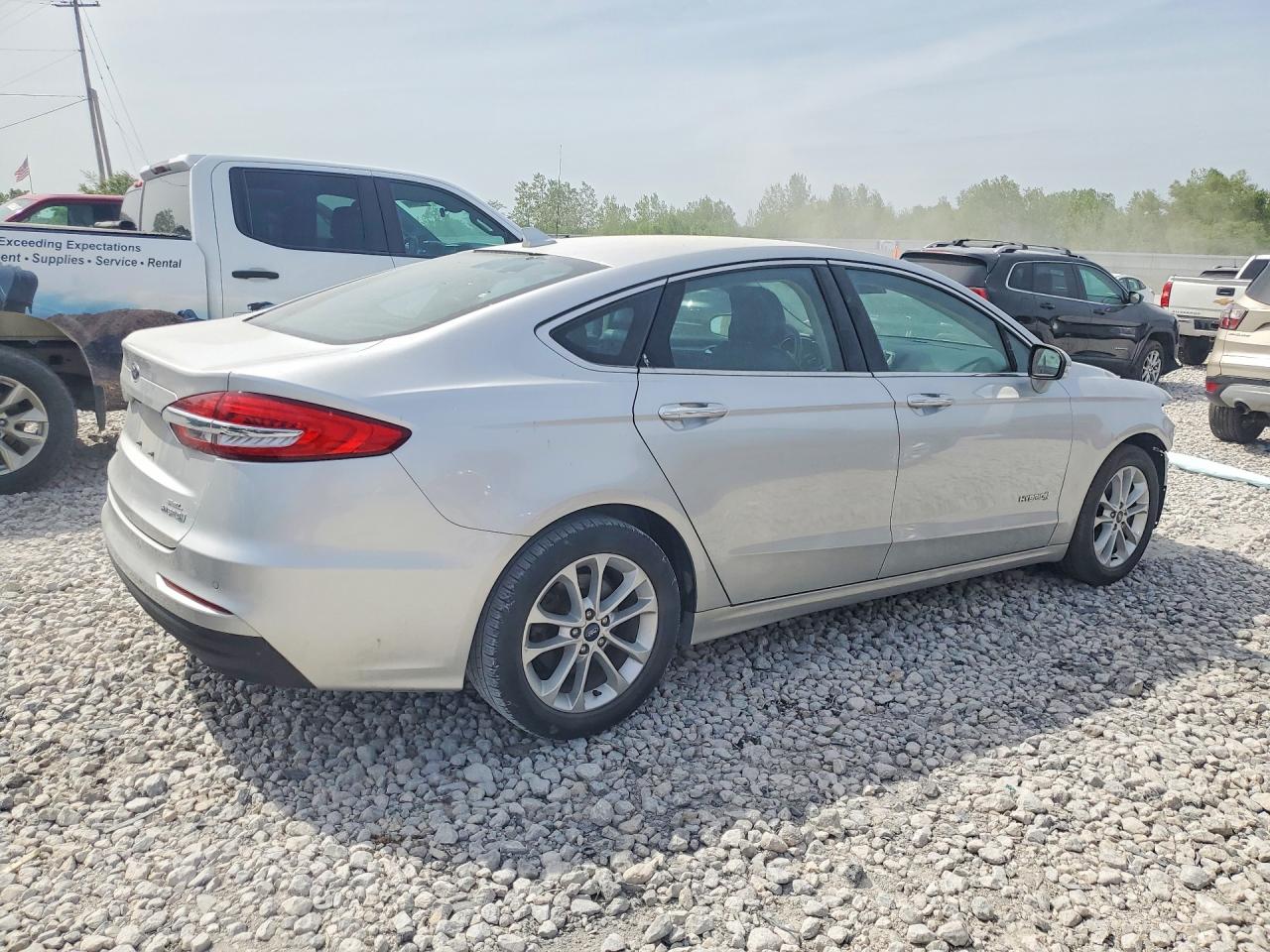 Ford Fusion Sel