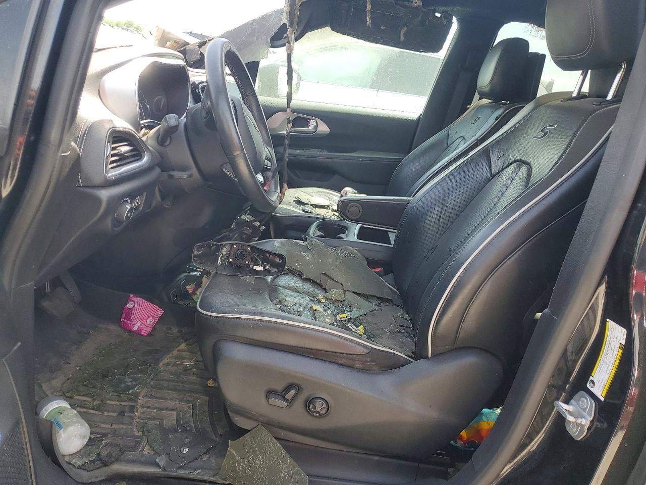Chrysler Pacifica Limited