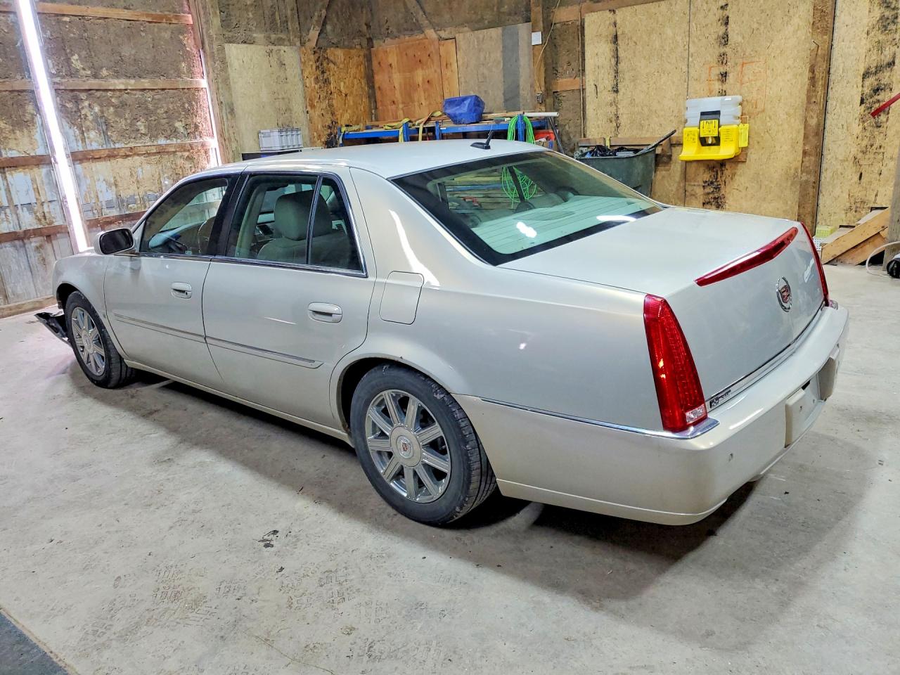 Cadillac DTS