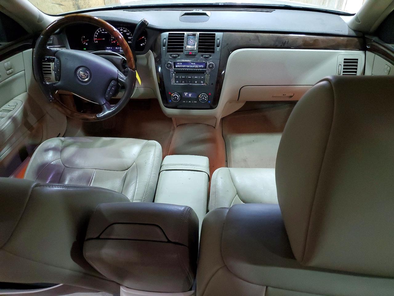 Cadillac DTS