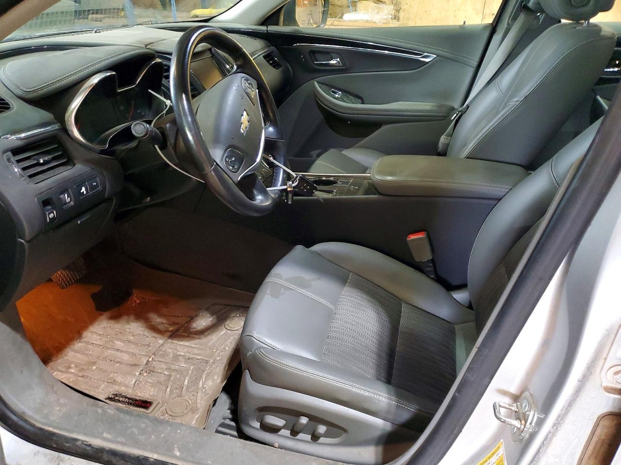 Chevrolet Impala Lt