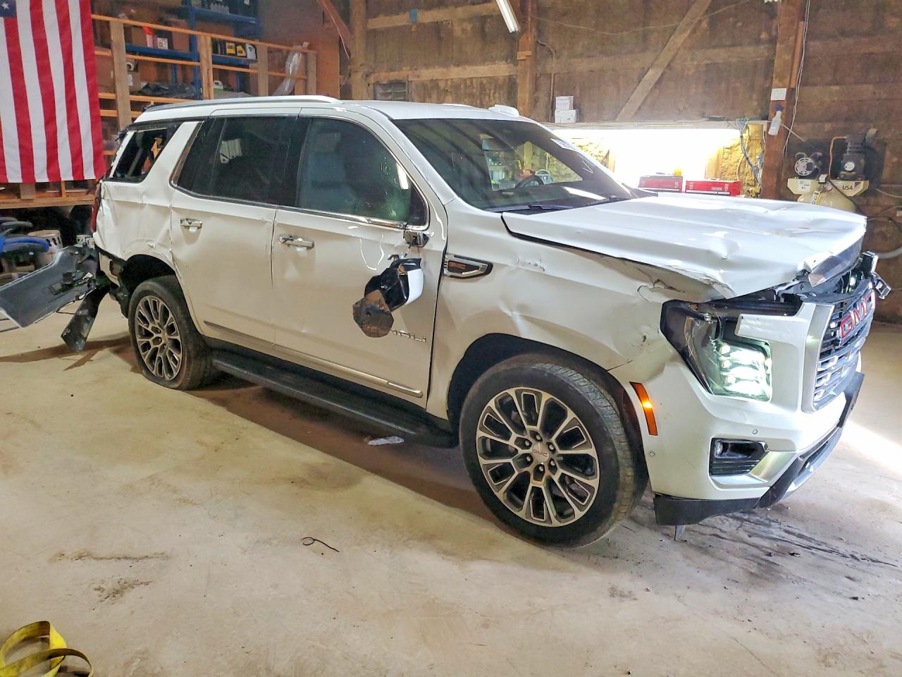 GMC Yukon Denali