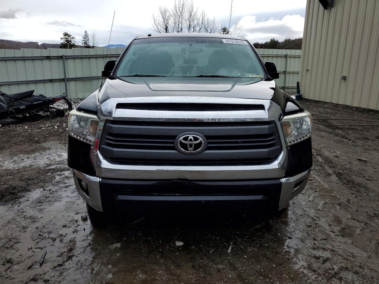 Toyota Tundra Sr5