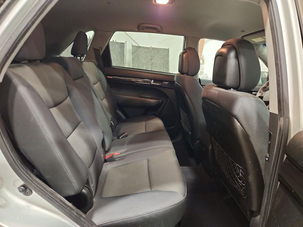Kia Sorento Lx