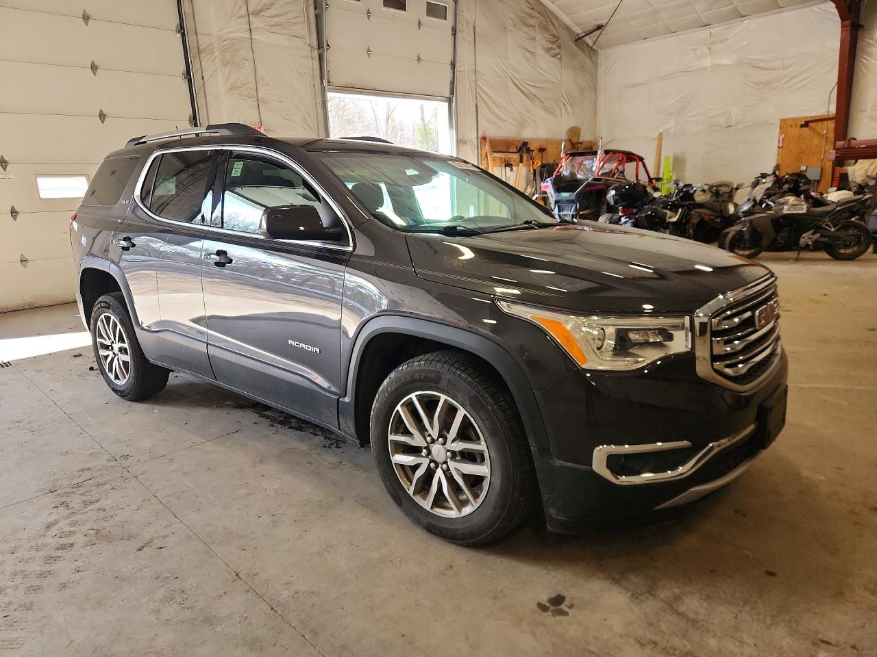 GMC Acadia Sle