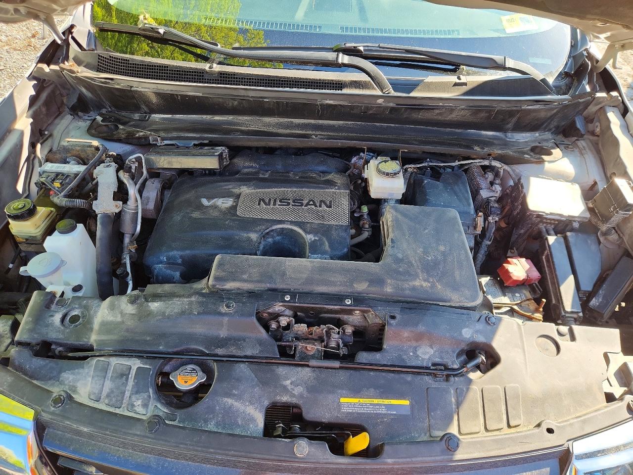 Nissan Pathfinder Sv