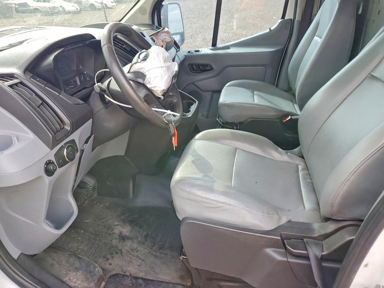 Ford Transit T-350