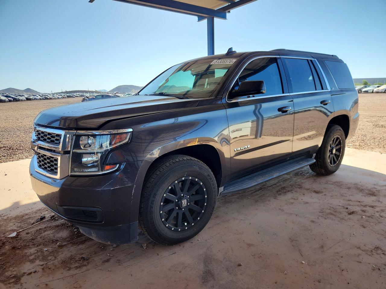 Salvage Chevrolet Tahoe Image