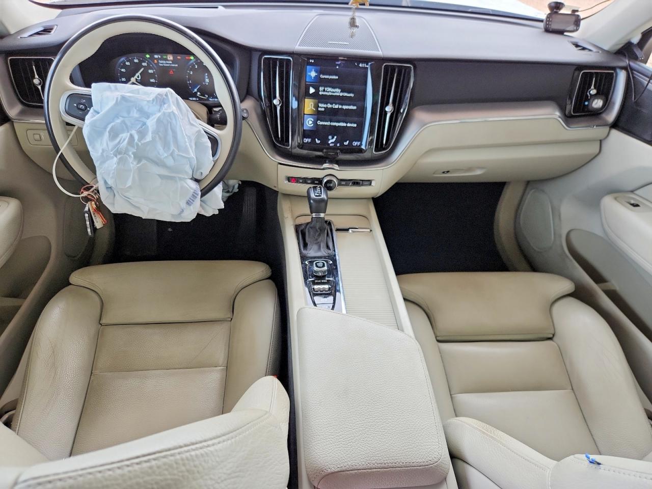 Volvo XC60 T5 Momentum