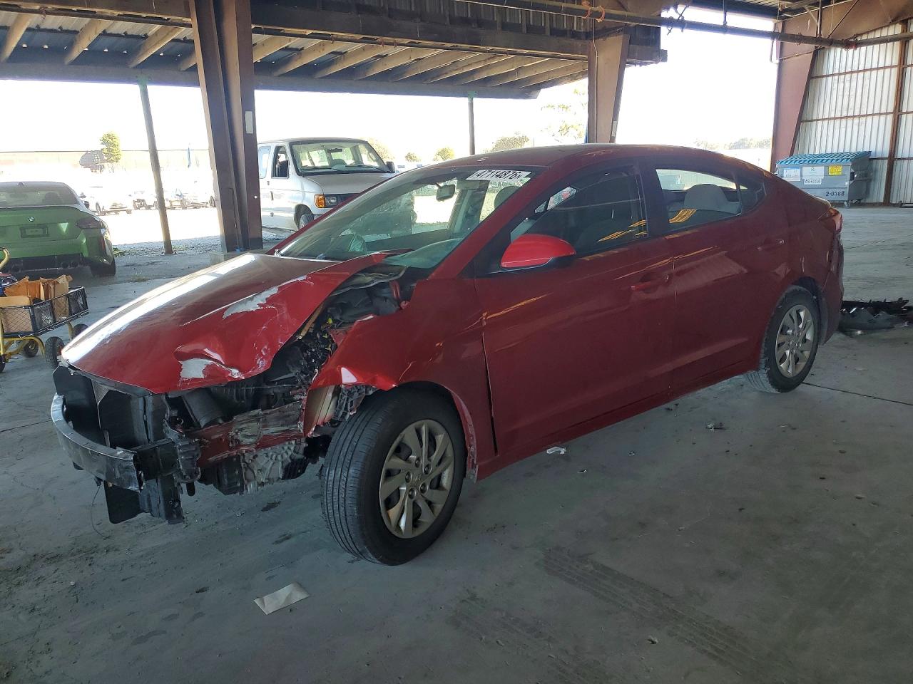 Salvage Hyundai ELANTRA Image